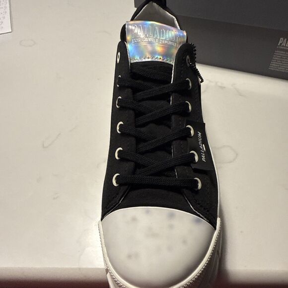 Palladium Revolt Lo TX Shoes Womens Size 10 Black/Marshmallow Platform New - Picture 3 of 11